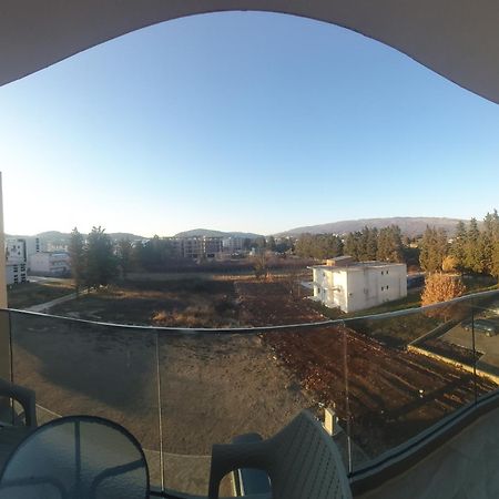 Apartament Mehmeti Ulcinj Esterno foto