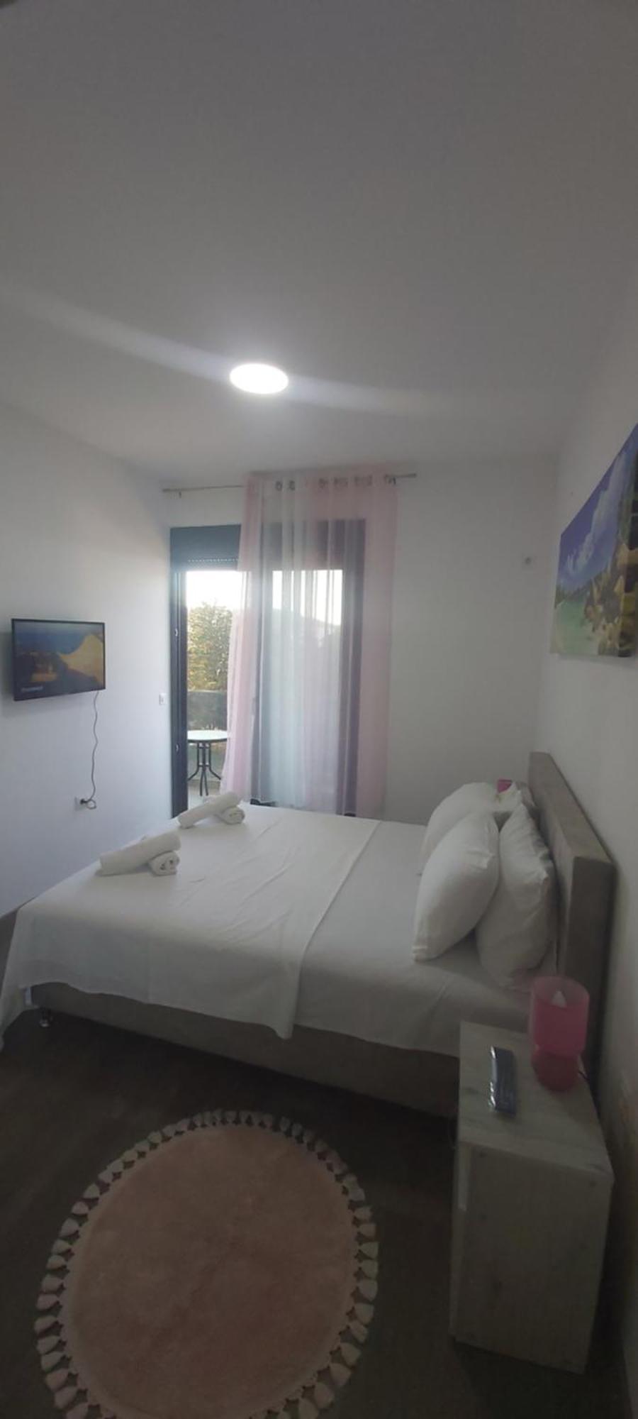 Apartament Mehmeti Ulcinj Esterno foto