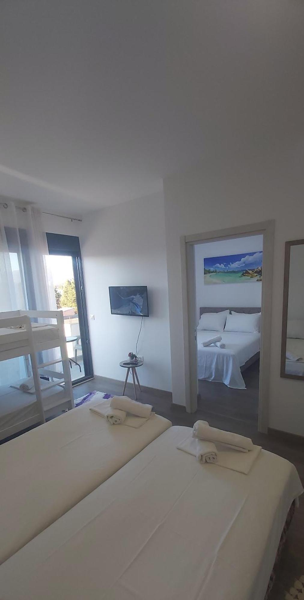 Apartament Mehmeti Ulcinj Esterno foto