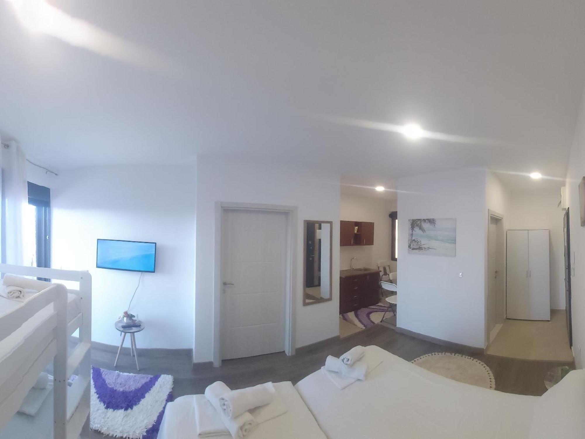 Apartament Mehmeti Ulcinj Esterno foto